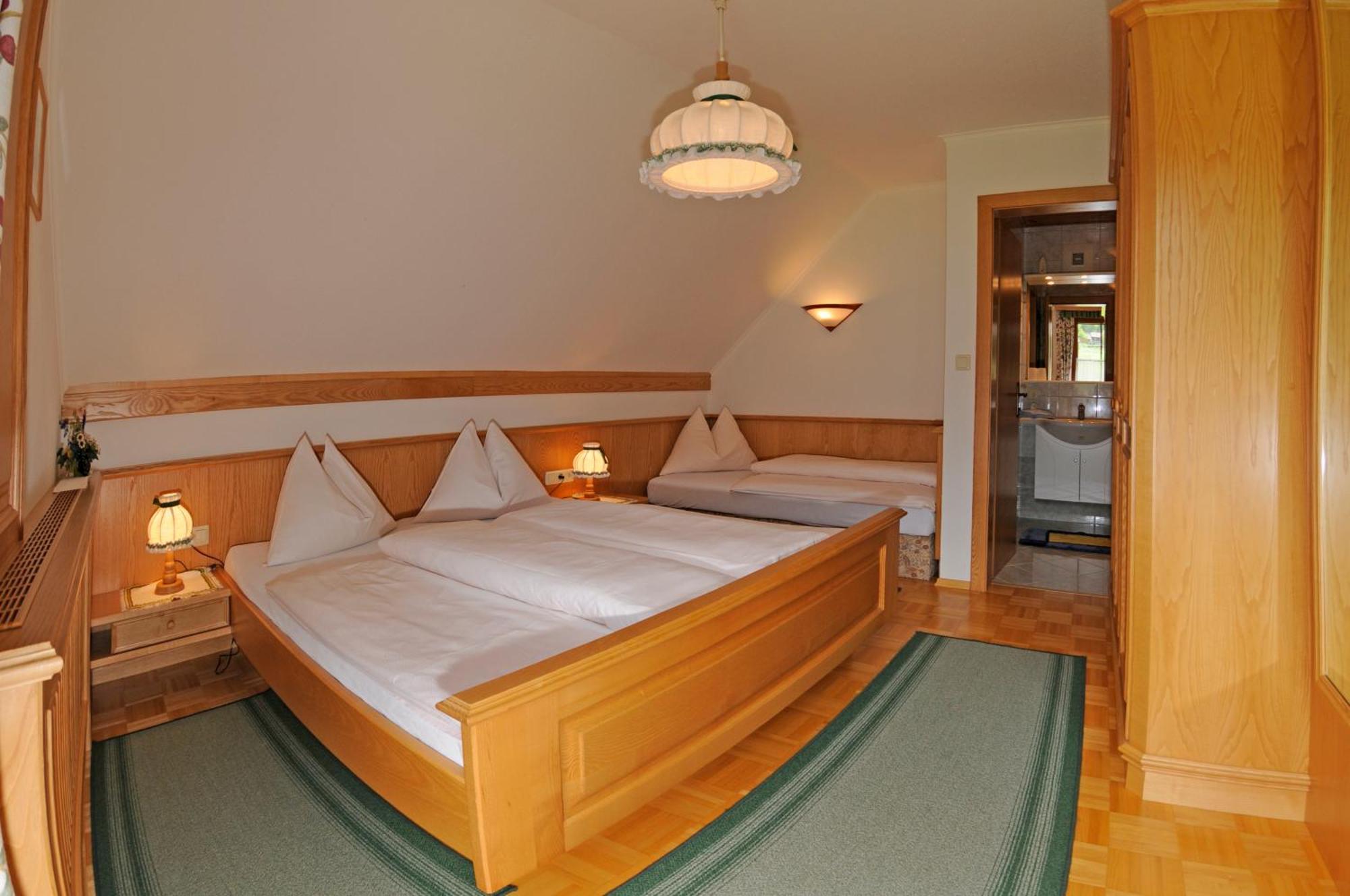 Gasthof Zur Gams Donnersbachwald Exterior foto