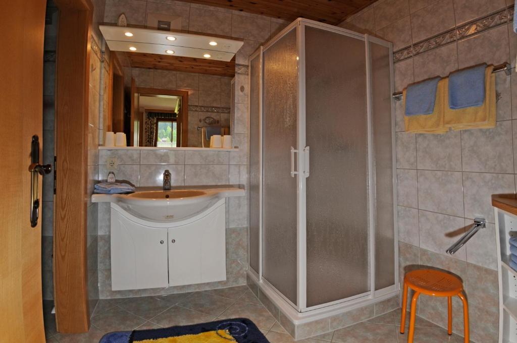 Gasthof Zur Gams Donnersbachwald Habitación foto
